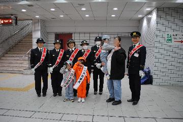 やましな小町隊と記念撮影