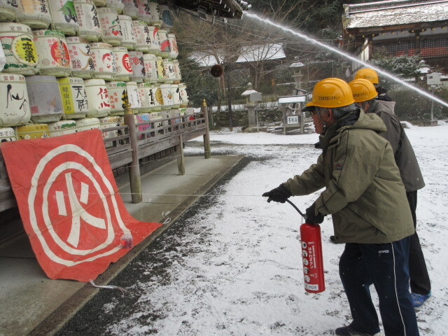 文化財市民レスキューによる消火活動