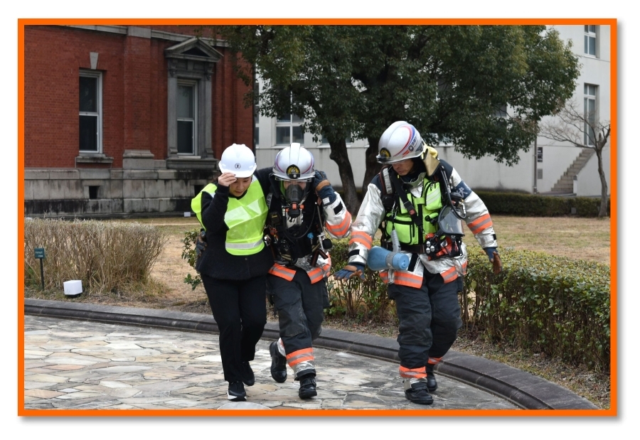 救出された学校関係者