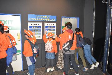 体験を通じて、しっかり防災学習