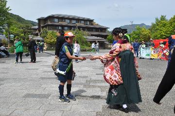 「火災予防にご協力ください！」と勇気を出して話し掛けました。