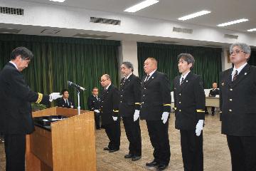 桂徳分団、桂東分団、川岡分団、川岡東分団、樫原分団の各分団長が任命されました。