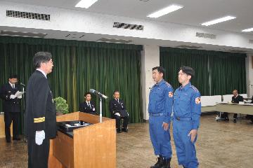 新入団員の2人も緊張しながらもしっかりと辞令を受け取りました。