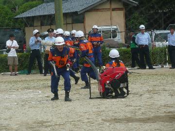 小型動力ポンプ操法訓練の様子