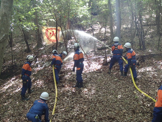 火元への放水活動