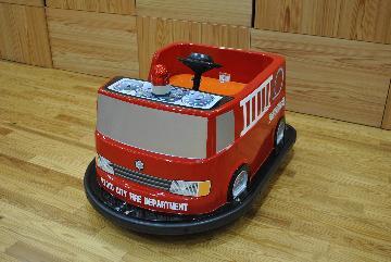 ミニ消防車（2人乗り）