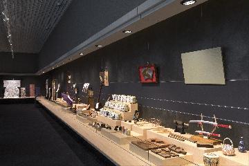 伝統産業ミュージアム