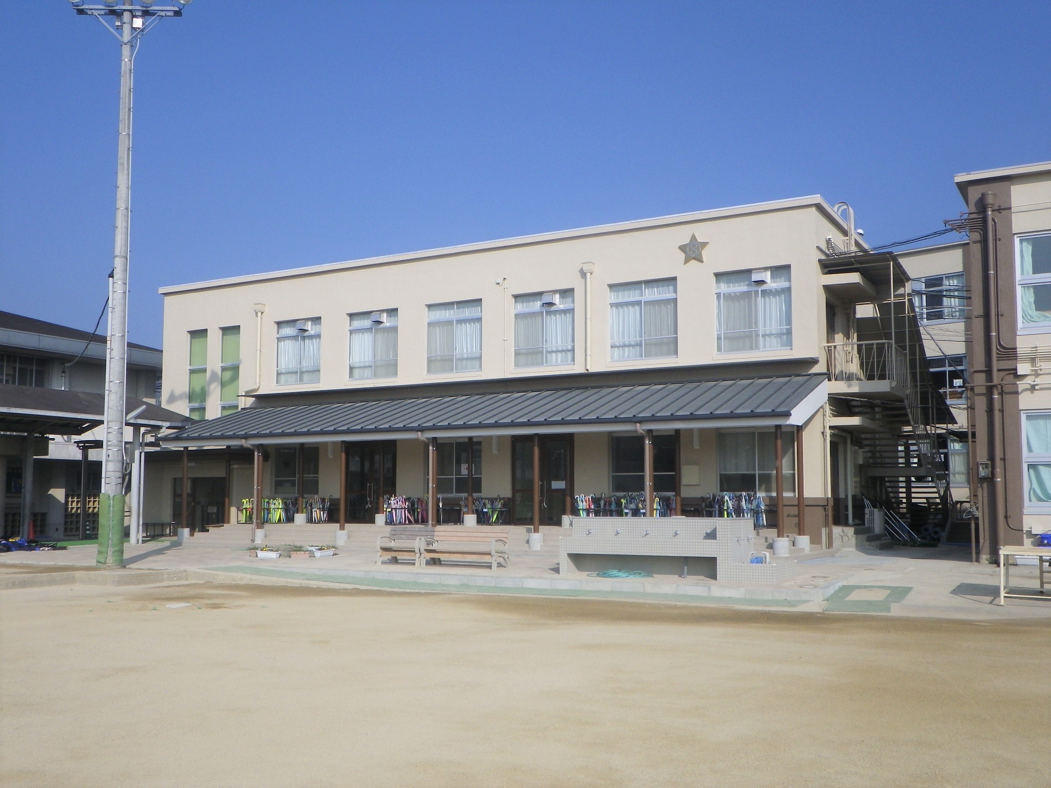 改修工事をした小学校