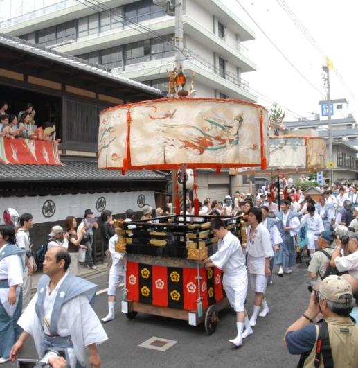 綾傘鉾の画像