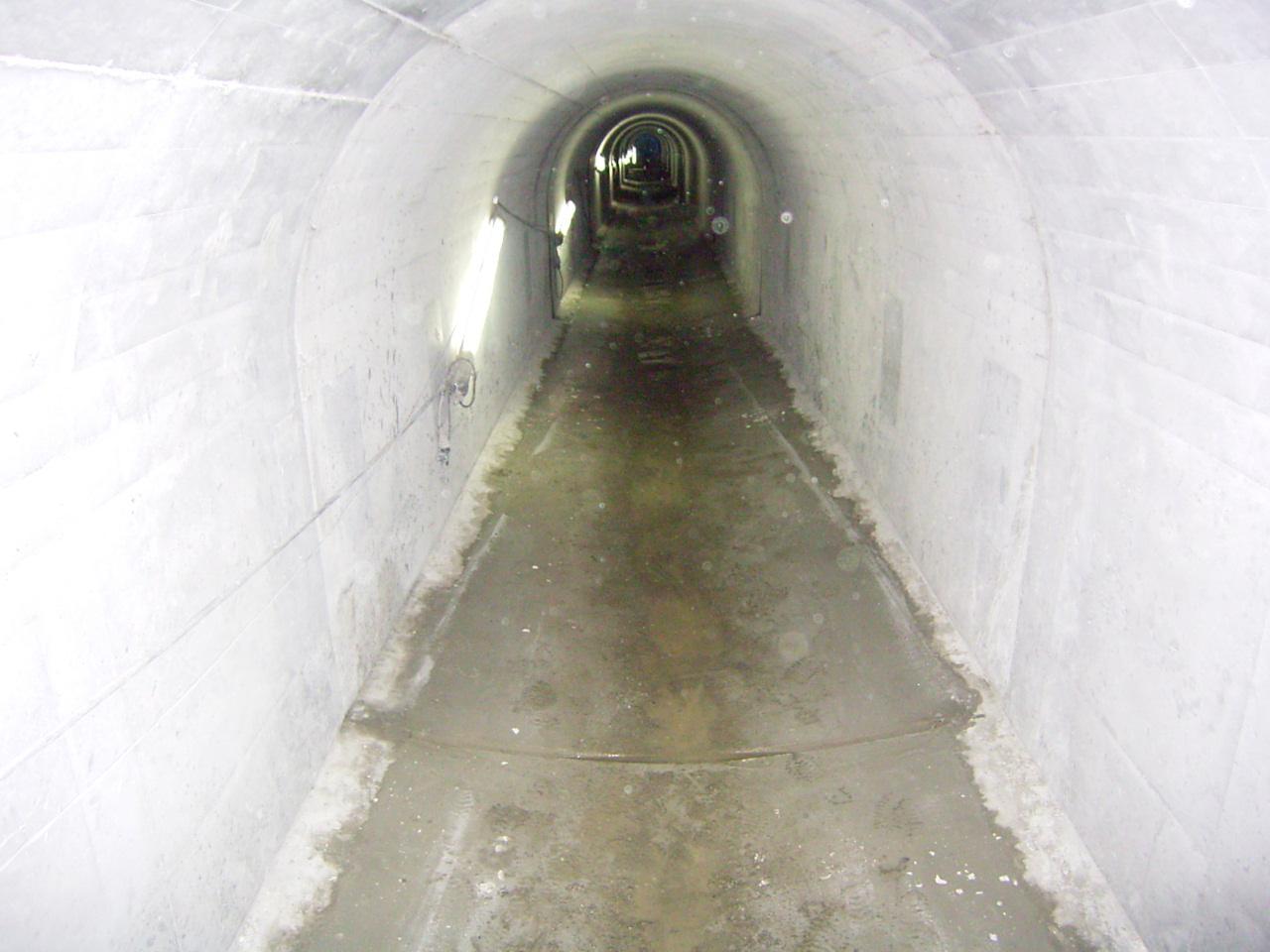 水路トンネルの整備後の写真