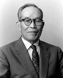 鳥養利三郎氏の写真