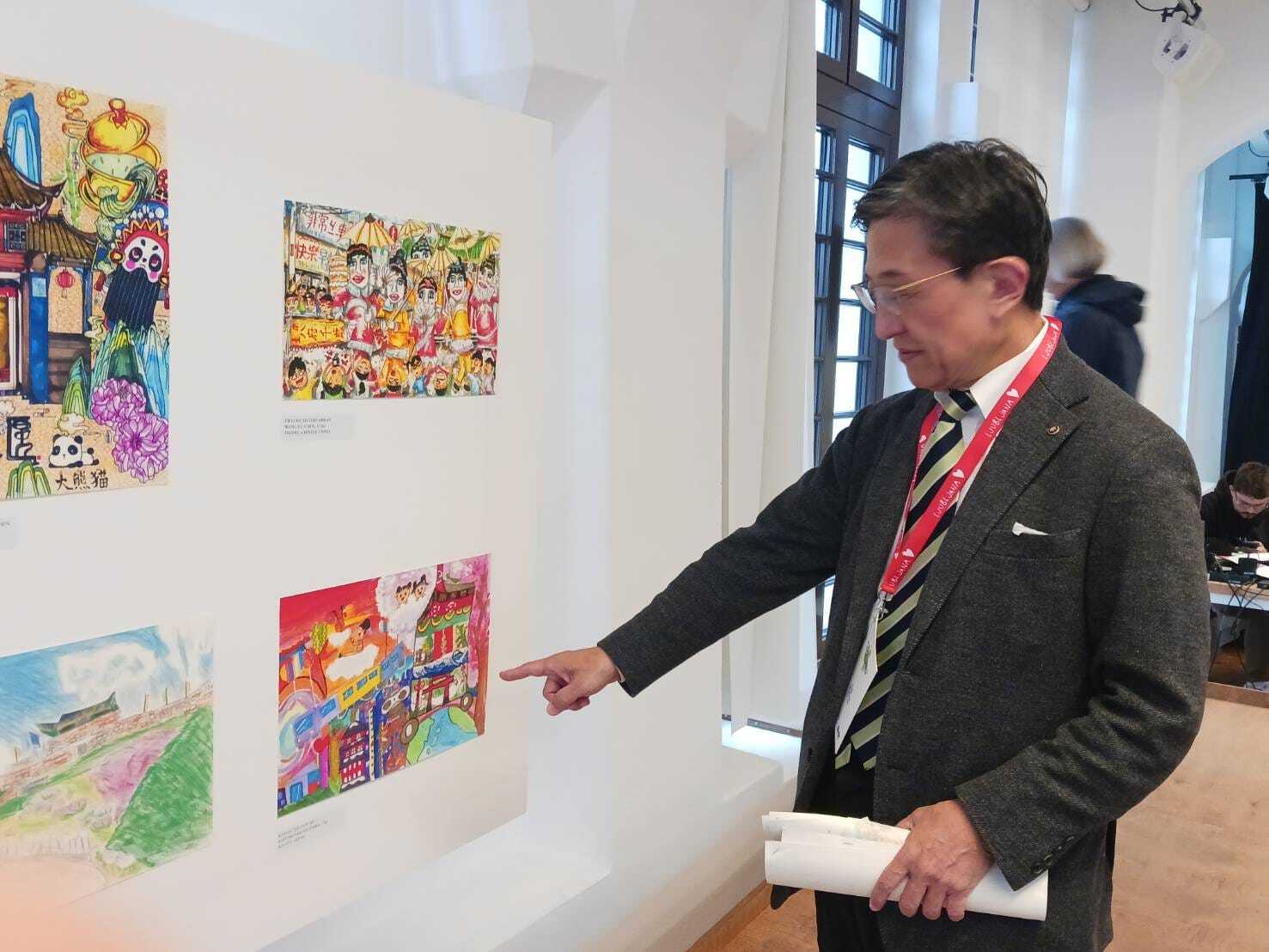「世界子ども絵画エクシビション」、「文化遺産の劣化を防ぐための持続可能なモビリティ」専門家会議