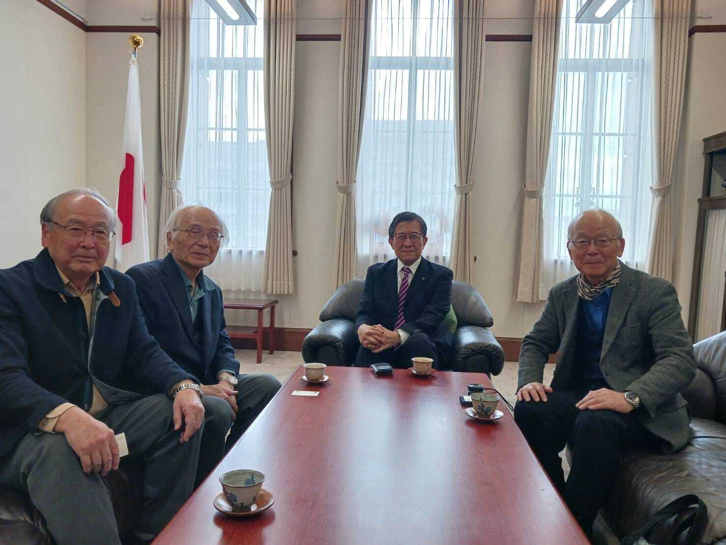 三宅信弘様ほか　表敬訪問