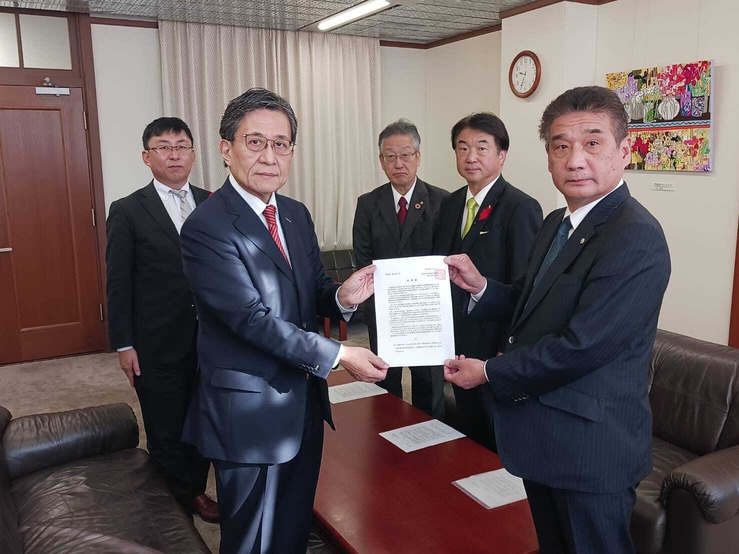 自由民主党京都市会議員団からの北陸新幹線への対応に関する要望書
