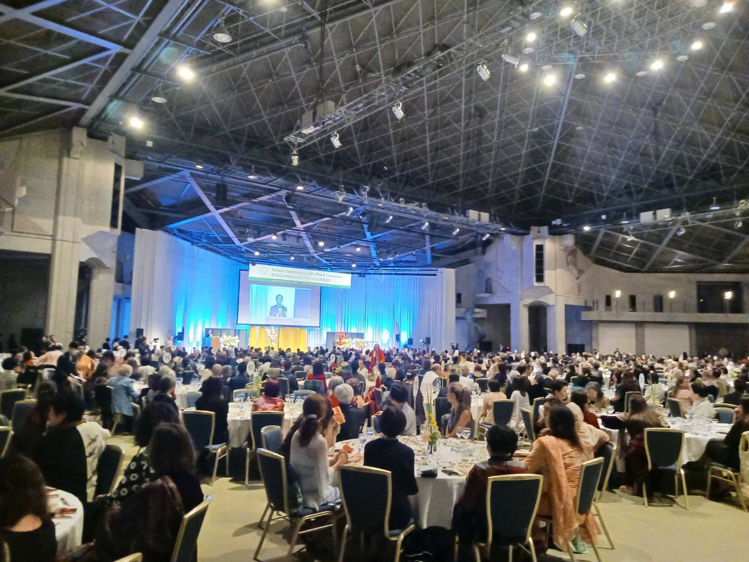 第13回いけばなインターナショナル世界大会2025　さよなら晩餐会