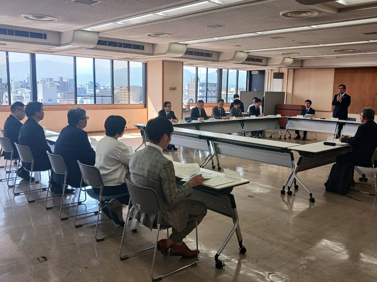 第1回「ケアラー支援推進プロジェクトチーム」会議　出席