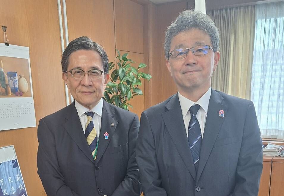 経済産業省　飯田祐二事務次官ほか意見交換