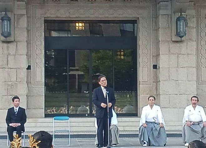 祇園祭　お迎え提灯行列