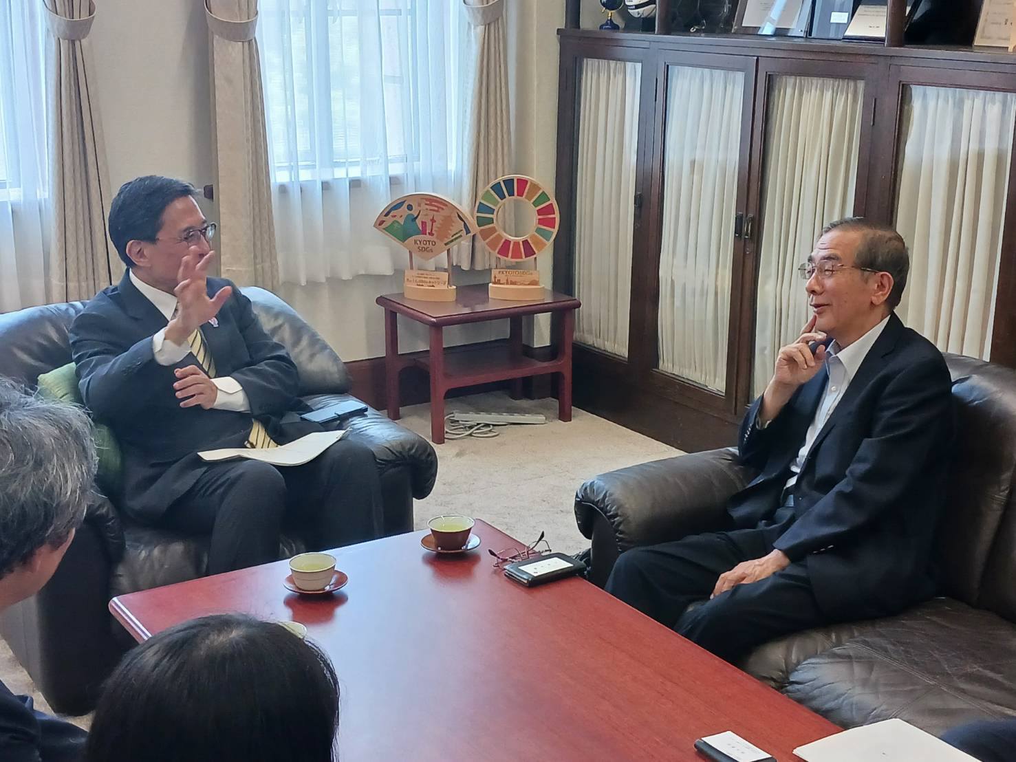 帝京大学　筒井清忠教授　懇談