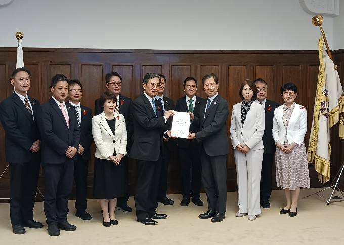 公明党京都市会議員団からの要望書受理