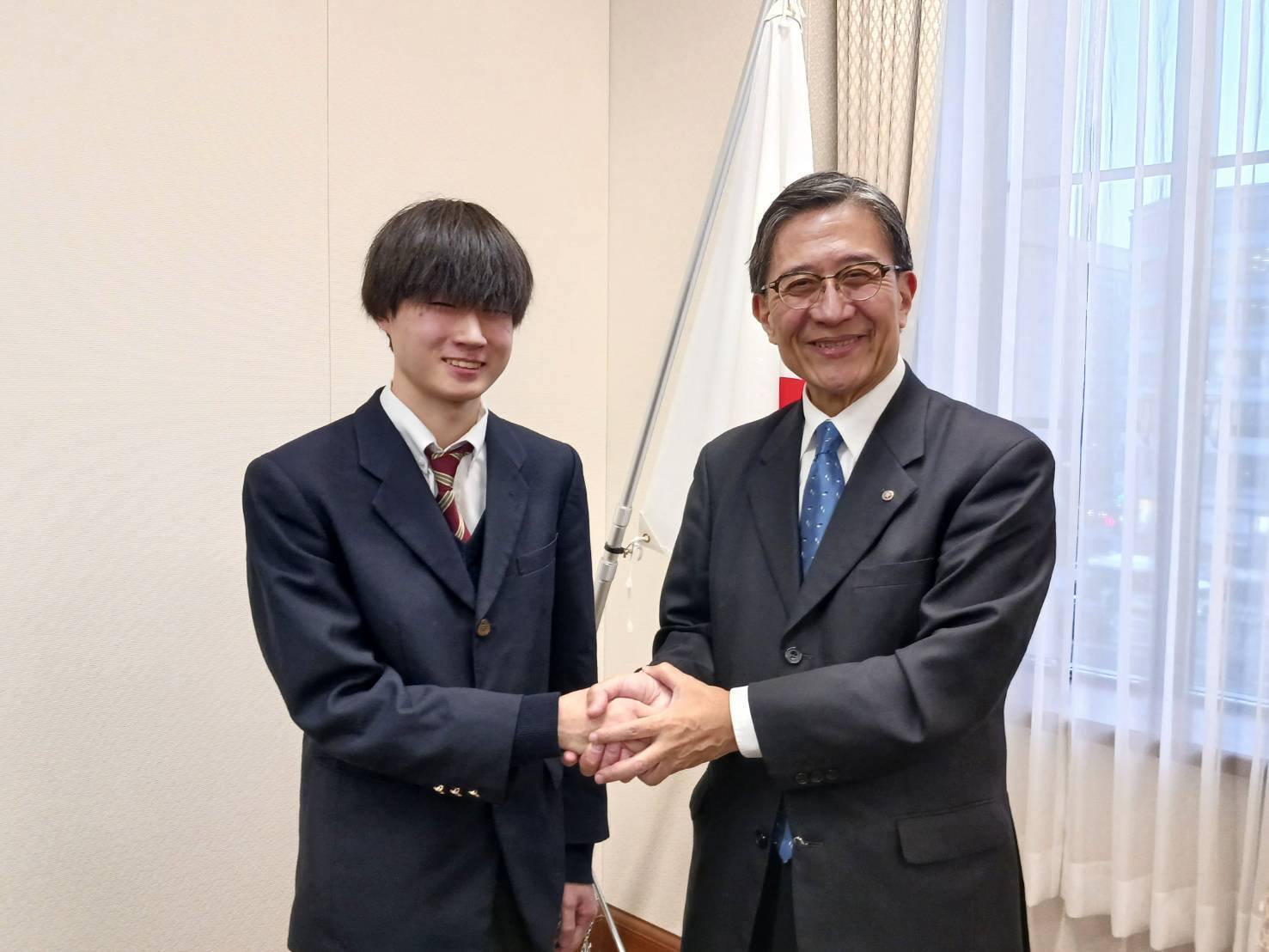 堀川高校佐々木悠吏さん 表敬訪問