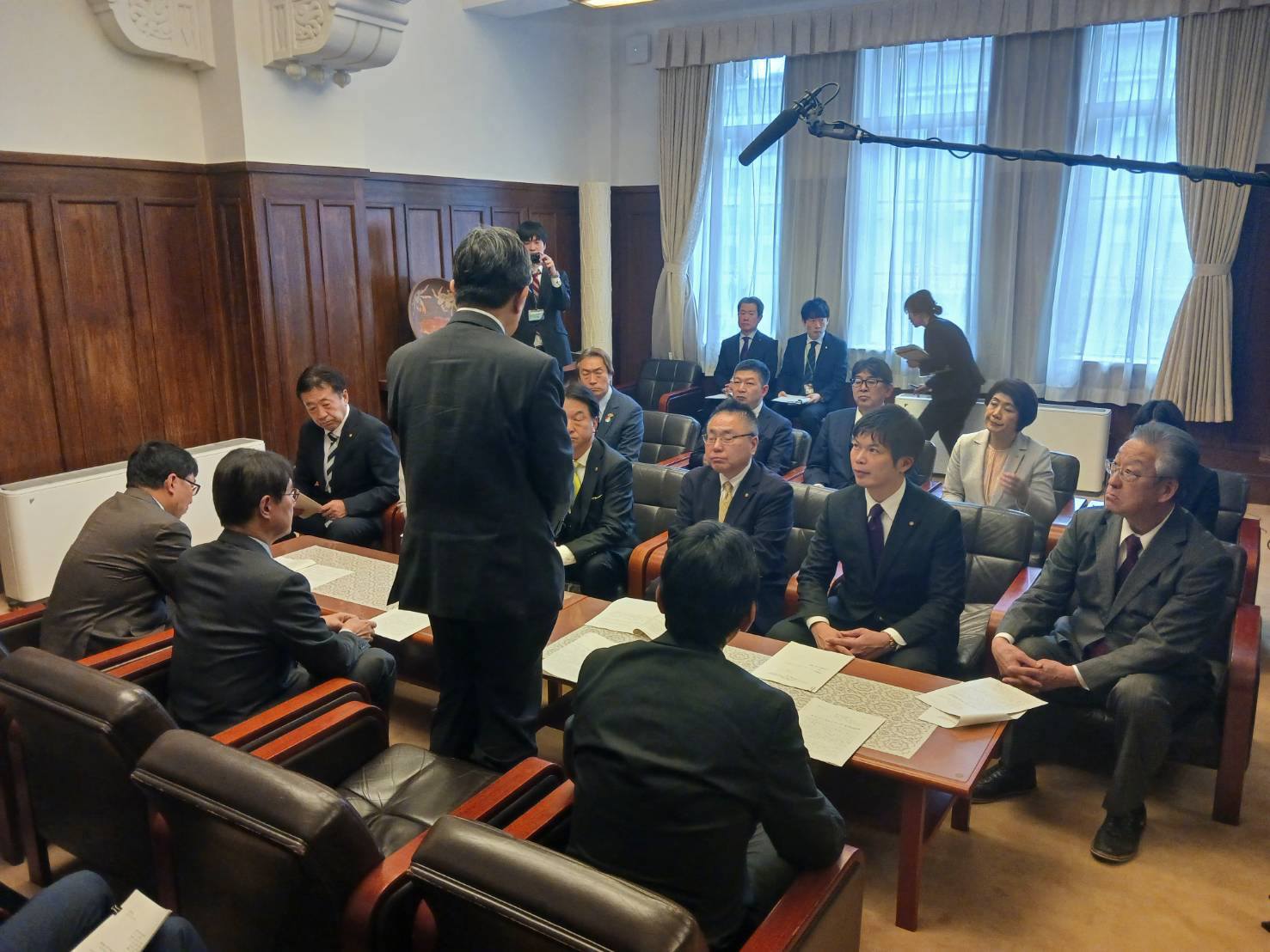 京都市会海外行政調査団からの緊急提言