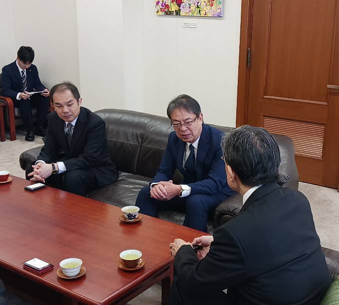 角南京都労働局長　表敬訪問