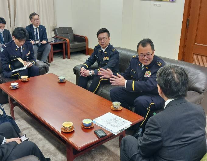 自衛隊京都地方協力本部 表敬訪問