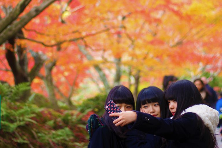 佳作「三姉妹」
